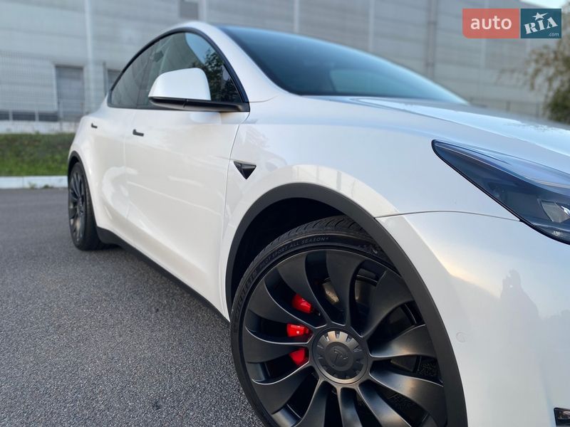 Позашляховик / Кросовер Tesla Model Y 2022 в Рівному фото 21 Позашляховик / Кросовер Tesla Model Y 2022 в Рівному