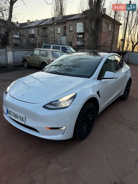 Позашляховик / Кросовер Tesla Model Y 2022 в Кривому Розі