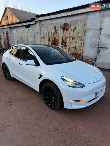 Позашляховик / Кросовер Tesla Model Y 2022 в Кривому Розі
