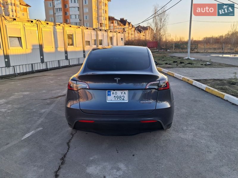 Внедорожник / Кроссовер Tesla Model Y 2020 в Буче