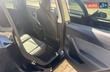 Внедорожник / Кроссовер Tesla Model Y 2024 в Рудки