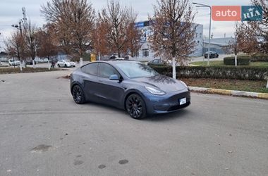 Внедорожник / Кроссовер Tesla Model Y 2020 в Буче