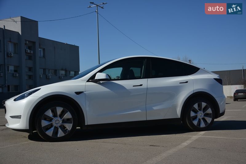 Внедорожник / Кроссовер Tesla Model Y 2022 в Киеве фото 2 Внедорожник / Кроссовер Tesla Model Y 2022 в Киеве