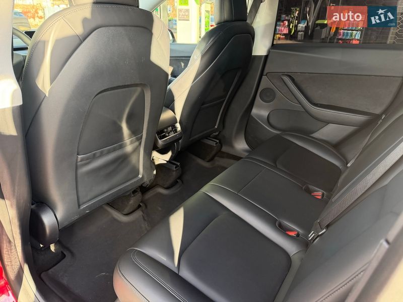 Внедорожник / Кроссовер Tesla Model Y 2020 в Кропивницком