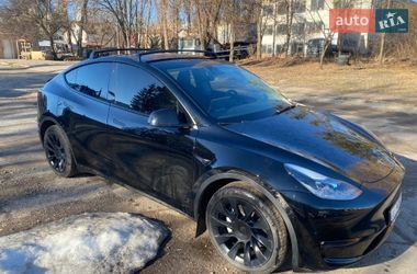Внедорожник / Кроссовер Tesla Model Y 2023 в Киеве