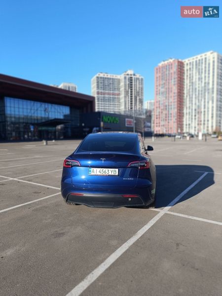 Внедорожник / Кроссовер Tesla Model Y 2022 в Киеве