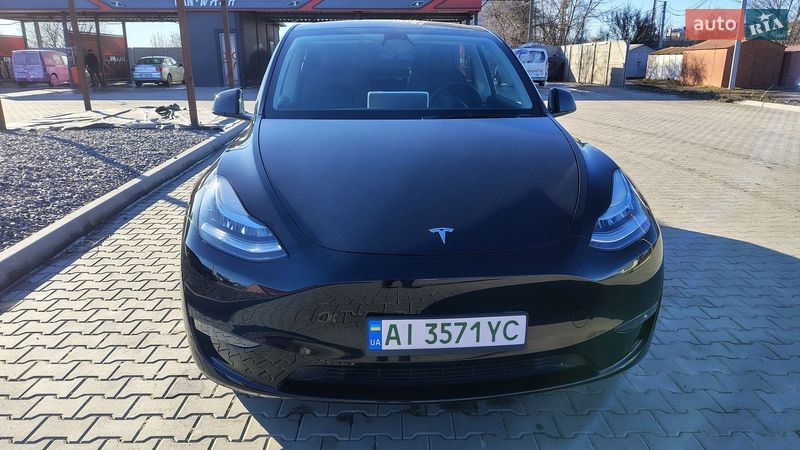 Позашляховик / Кросовер Tesla Model Y 2023 в Білій Церкві