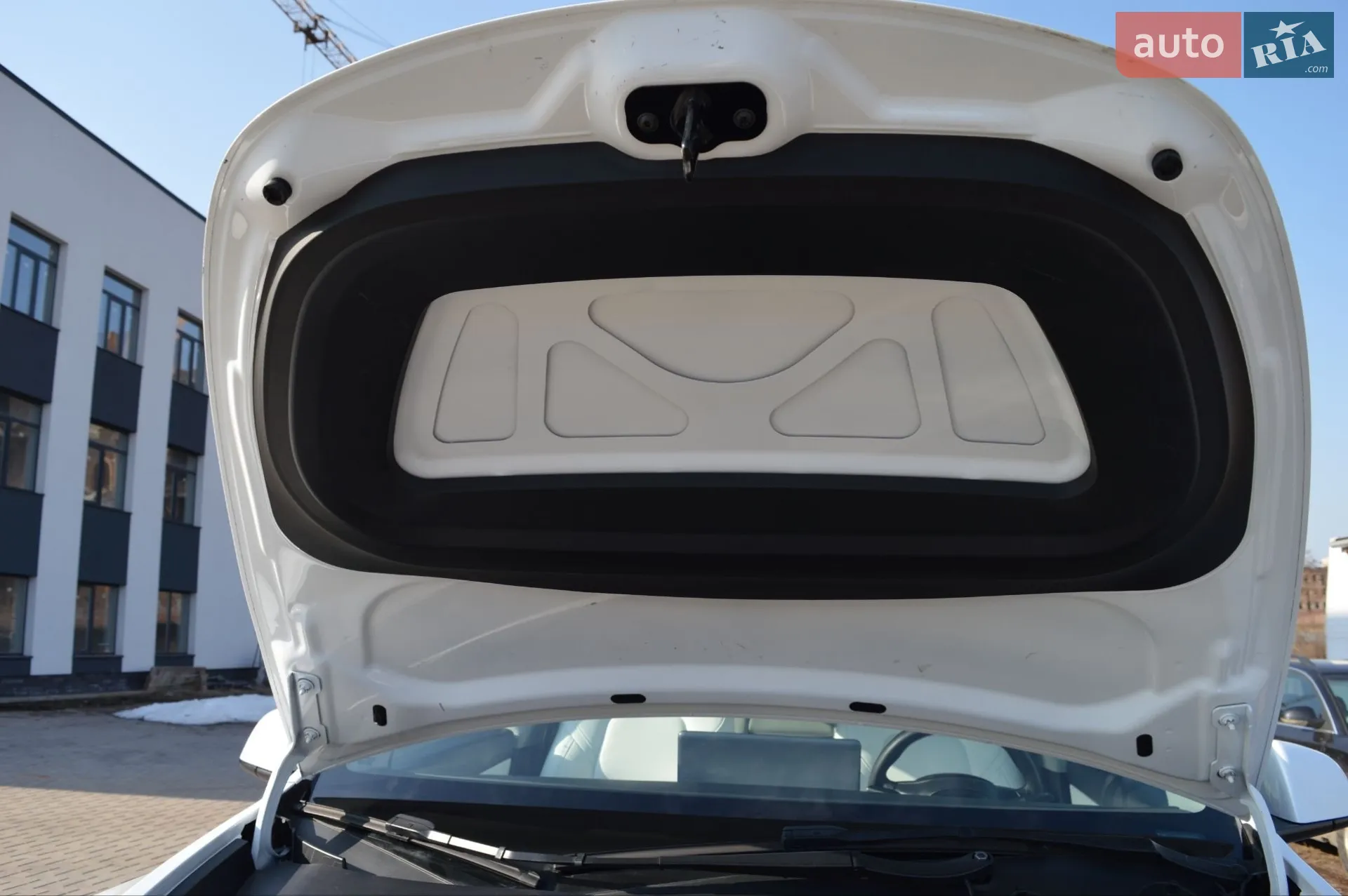 2020 Tesla Model Y - мініатюра 13