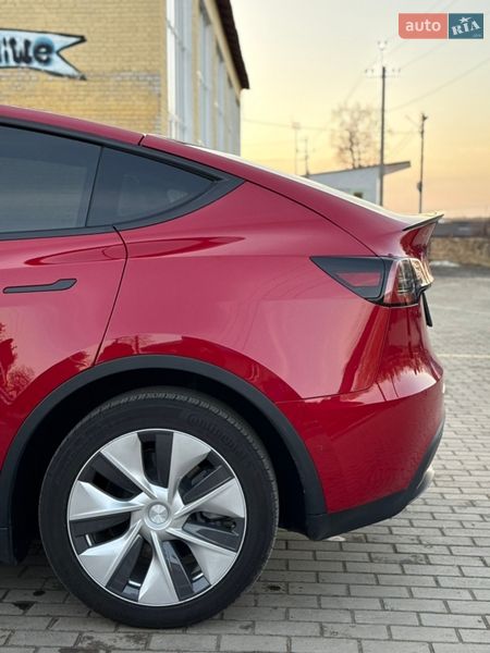 Внедорожник / Кроссовер Tesla Model Y 2022 в Луцке фото 17 Внедорожник / Кроссовер Tesla Model Y 2022 в Луцке
