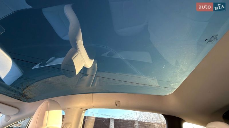 Позашляховик / Кросовер Tesla Model Y 2020 в Києві фото 39 Позашляховик / Кросовер Tesla Model Y 2020 в Києві