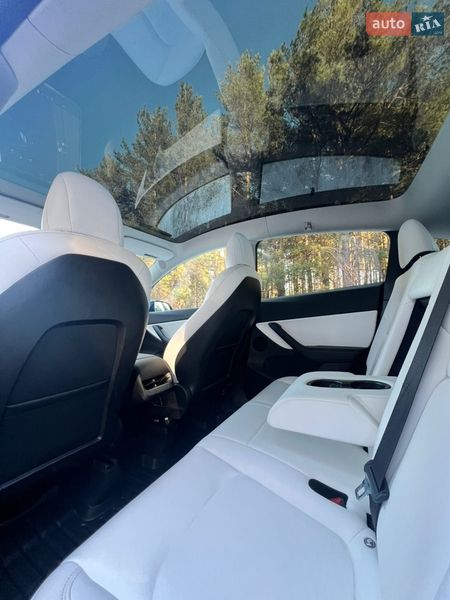 Внедорожник / Кроссовер Tesla Model Y 2021 в Киеве фото 25 Внедорожник / Кроссовер Tesla Model Y 2021 в Киеве