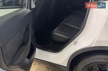 Внедорожник / Кроссовер Tesla Model Y 2023 в Киеве