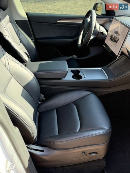 Внедорожник / Кроссовер Tesla Model Y 2023 в Одессе