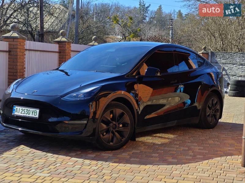 Внедорожник / Кроссовер Tesla Model Y 2024 в Фастове