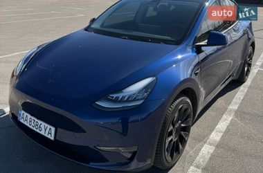 Внедорожник / Кроссовер Tesla Model Y 2020 в Киеве