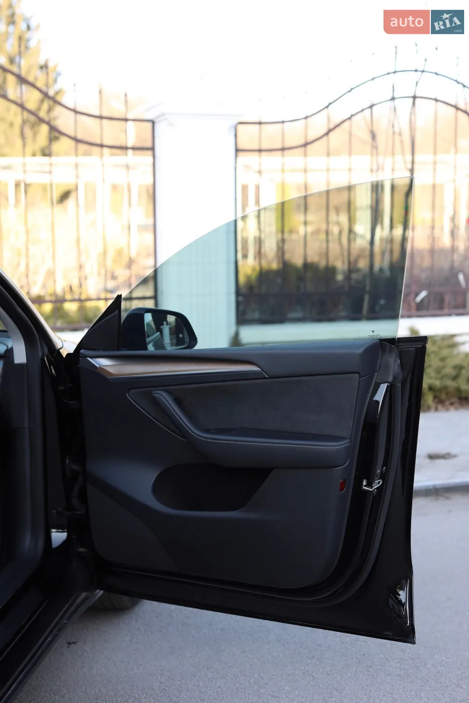 2023 Tesla Model Y - мініатюра 19