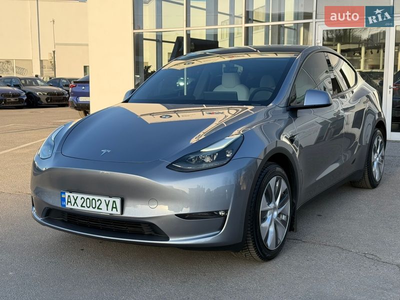 Внедорожник / Кроссовер Tesla Model Y 2023 в Харькове