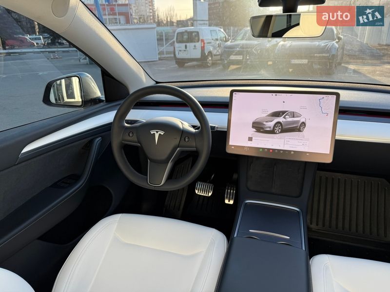 Внедорожник / Кроссовер Tesla Model Y 2023 в Харькове