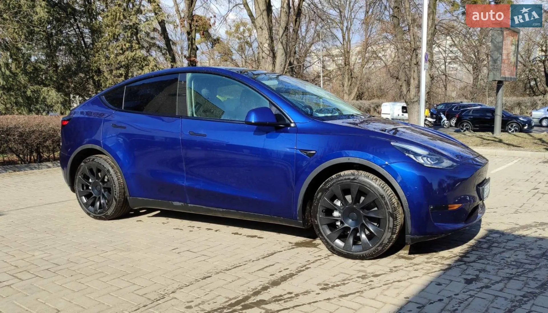 2022 Tesla Model Y - мініатюра 4