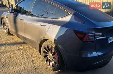 Внедорожник / Кроссовер Tesla Model Y 2023 в Львове