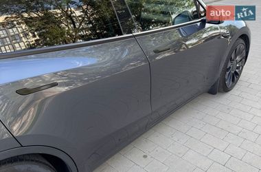 Внедорожник / Кроссовер Tesla Model Y 2022 в Ужгороде