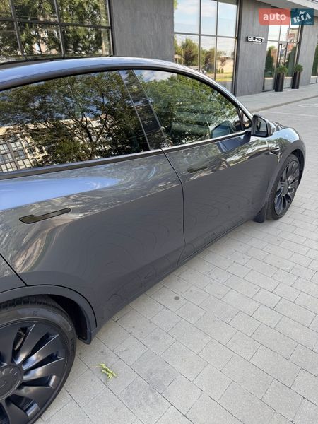 Внедорожник / Кроссовер Tesla Model Y 2022 в Ужгороде фото 18 Внедорожник / Кроссовер Tesla Model Y 2022 в Ужгороде