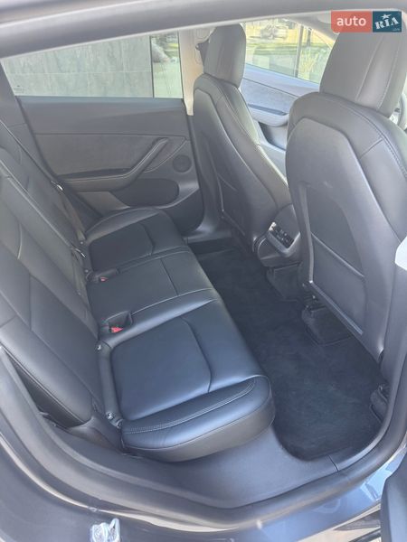 Внедорожник / Кроссовер Tesla Model Y 2022 в Ужгороде фото 34 Внедорожник / Кроссовер Tesla Model Y 2022 в Ужгороде