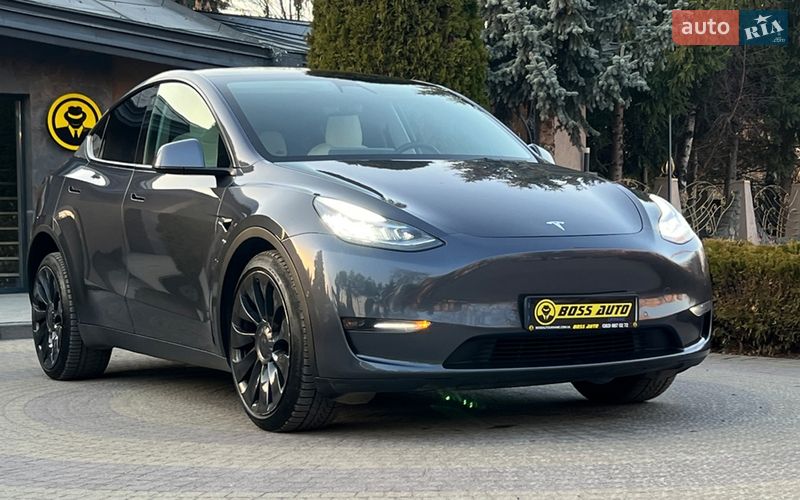 Tesla Model Y 2020