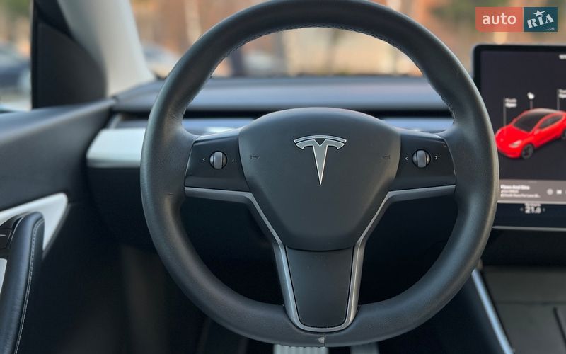 Внедорожник / Кроссовер Tesla Model Y 2020 в Львове