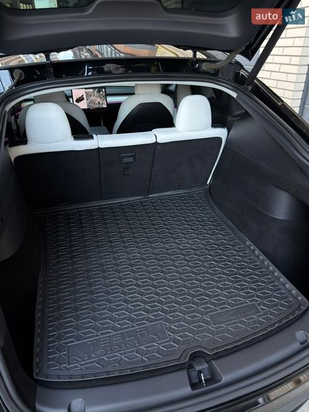 Внедорожник / Кроссовер Tesla Model Y 2020 в Житомире фото 31 Внедорожник / Кроссовер Tesla Model Y 2020 в Житомире