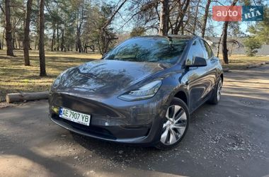 Позашляховик / Кросовер Tesla Model Y 2023 в Кам'янському