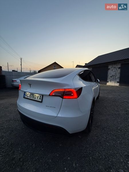 Внедорожник / Кроссовер Tesla Model Y 2022 в Луцке