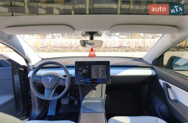 Внедорожник / Кроссовер Tesla Model Y 2021 в Киеве