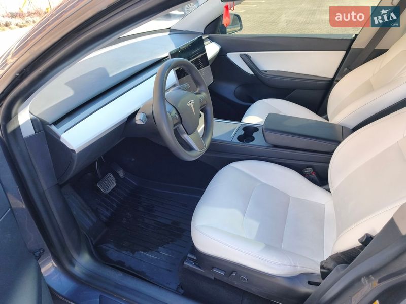 Внедорожник / Кроссовер Tesla Model Y 2021 в Киеве фото 15 Внедорожник / Кроссовер Tesla Model Y 2021 в Киеве