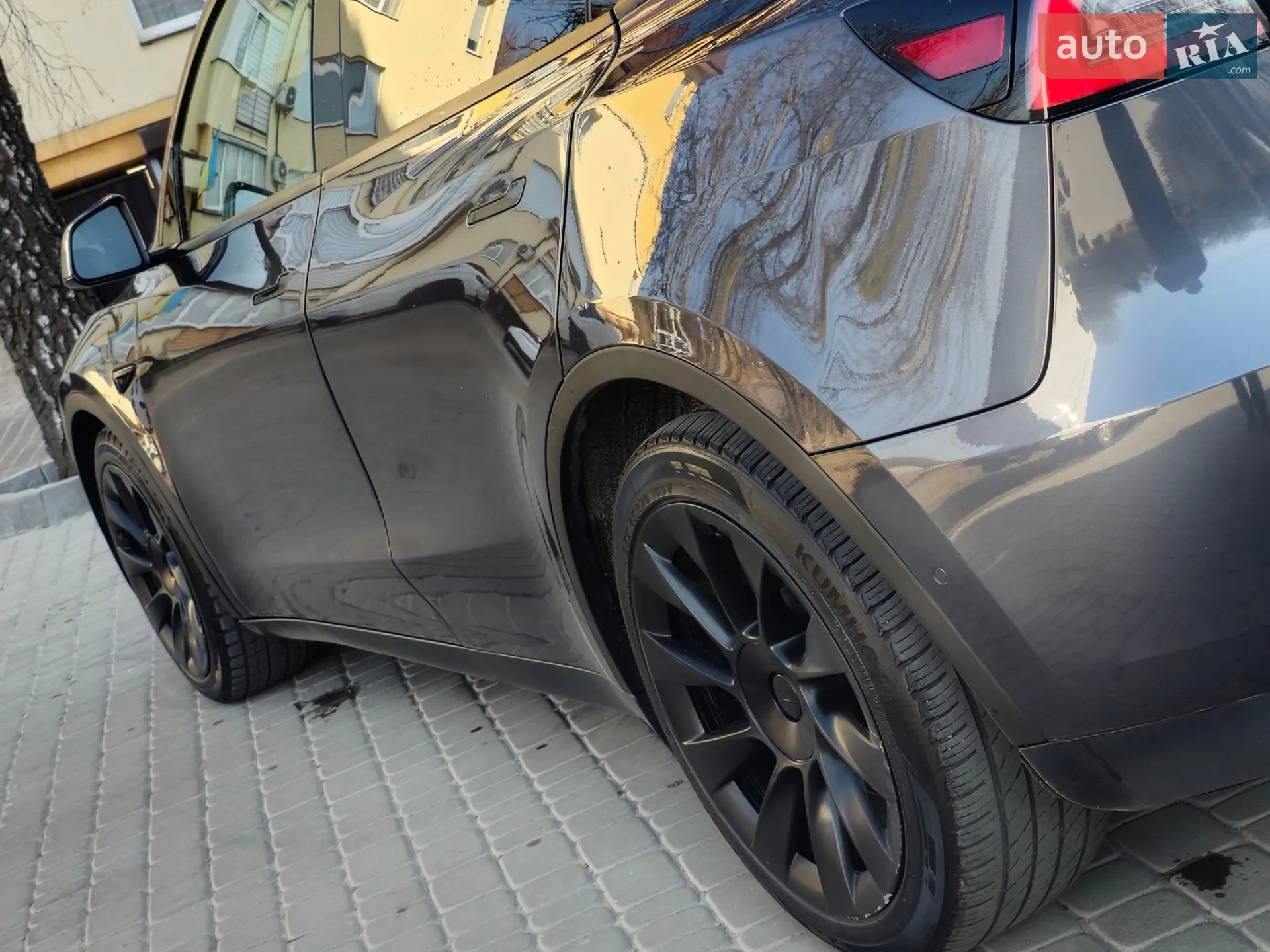 2020 Tesla Model Y - мініатюра 9
