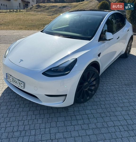 Внедорожник / Кроссовер Tesla Model Y 2022 в Львове фото 3 Внедорожник / Кроссовер Tesla Model Y 2022 в Львове