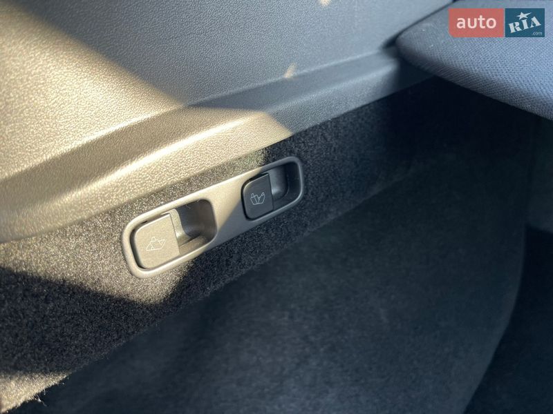 Внедорожник / Кроссовер Tesla Model Y 2024 в Стрые