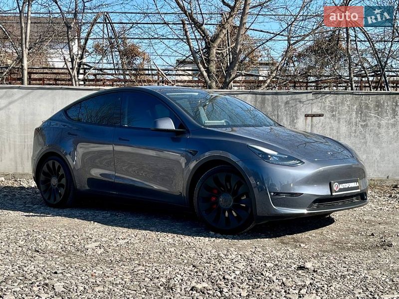 Tesla Model Y 2022