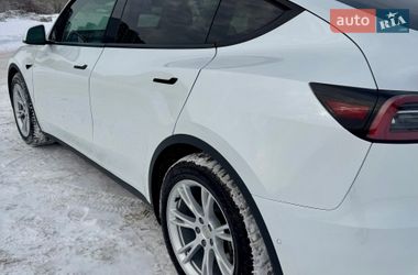 Внедорожник / Кроссовер Tesla Model Y 2022 в Киеве