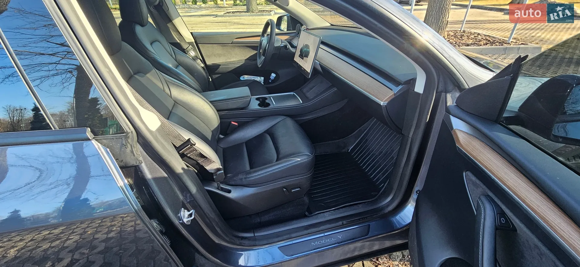 2023 Tesla Model Y - мініатюра 25