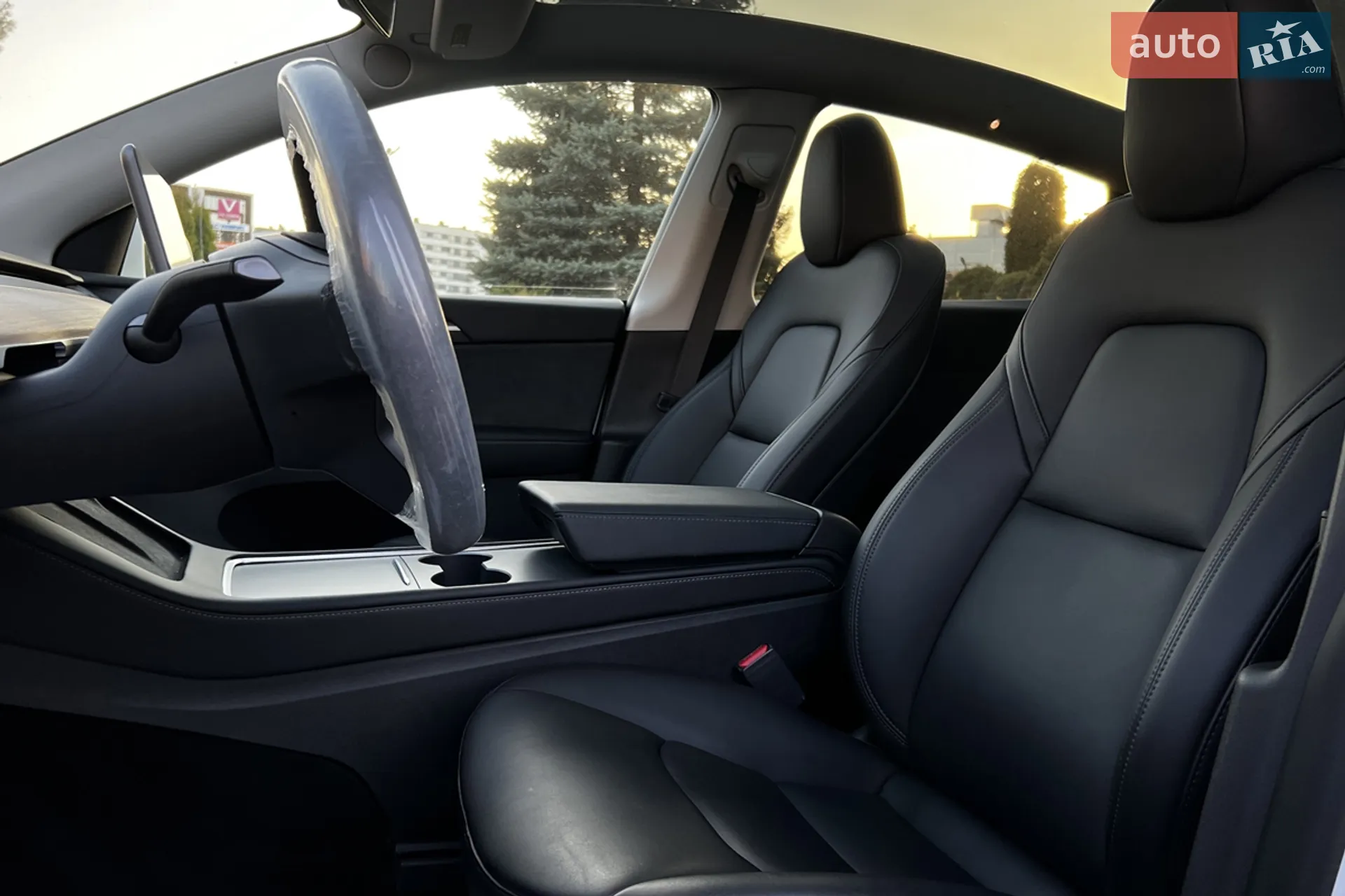 2023 Tesla Model Y - мініатюра 9