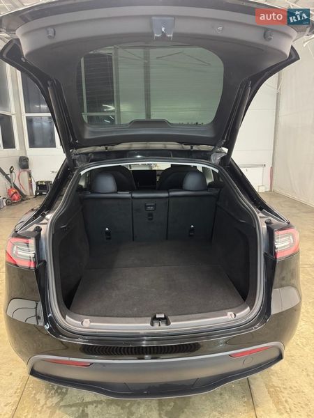 Внедорожник / Кроссовер Tesla Model Y 2024 в Киеве фото 9 Внедорожник / Кроссовер Tesla Model Y 2024 в Киеве