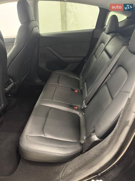 Внедорожник / Кроссовер Tesla Model Y 2024 в Киеве фото 19 Внедорожник / Кроссовер Tesla Model Y 2024 в Киеве