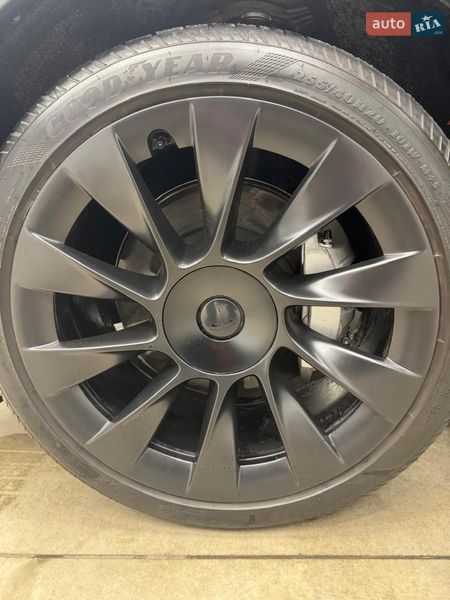 Внедорожник / Кроссовер Tesla Model Y 2024 в Киеве фото 24 Внедорожник / Кроссовер Tesla Model Y 2024 в Киеве