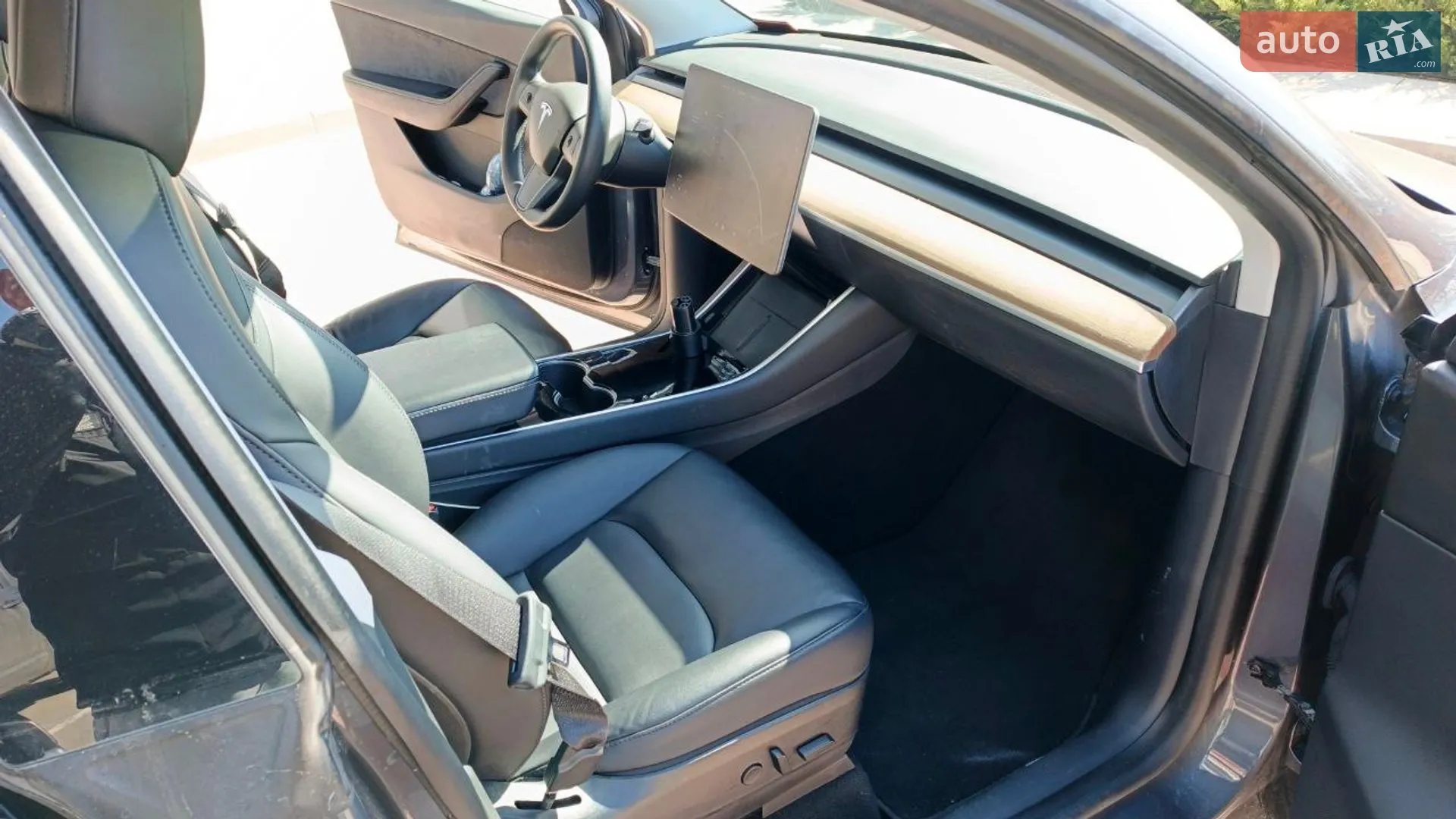 2020 Tesla Model Y - мініатюра 11