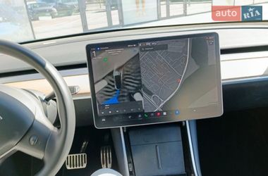 Позашляховик / Кросовер Tesla Model Y 2020 в Києві