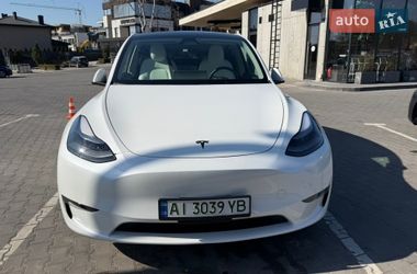 Внедорожник / Кроссовер Tesla Model Y 2024 в Ужгороде