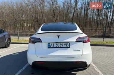 Внедорожник / Кроссовер Tesla Model Y 2024 в Ужгороде