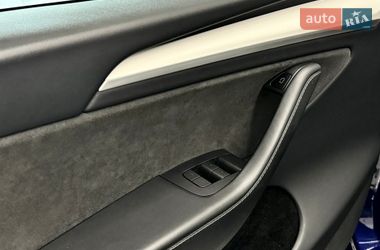 Внедорожник / Кроссовер Tesla Model Y 2023 в Николаеве