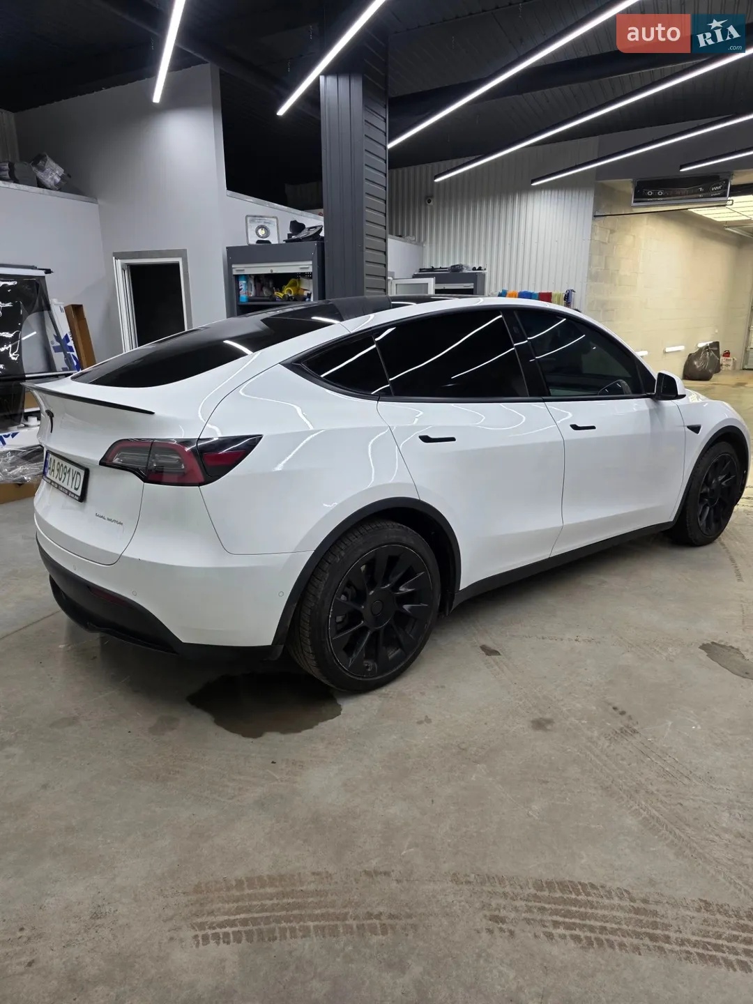 2021 Tesla Model Y - мініатюра 5
